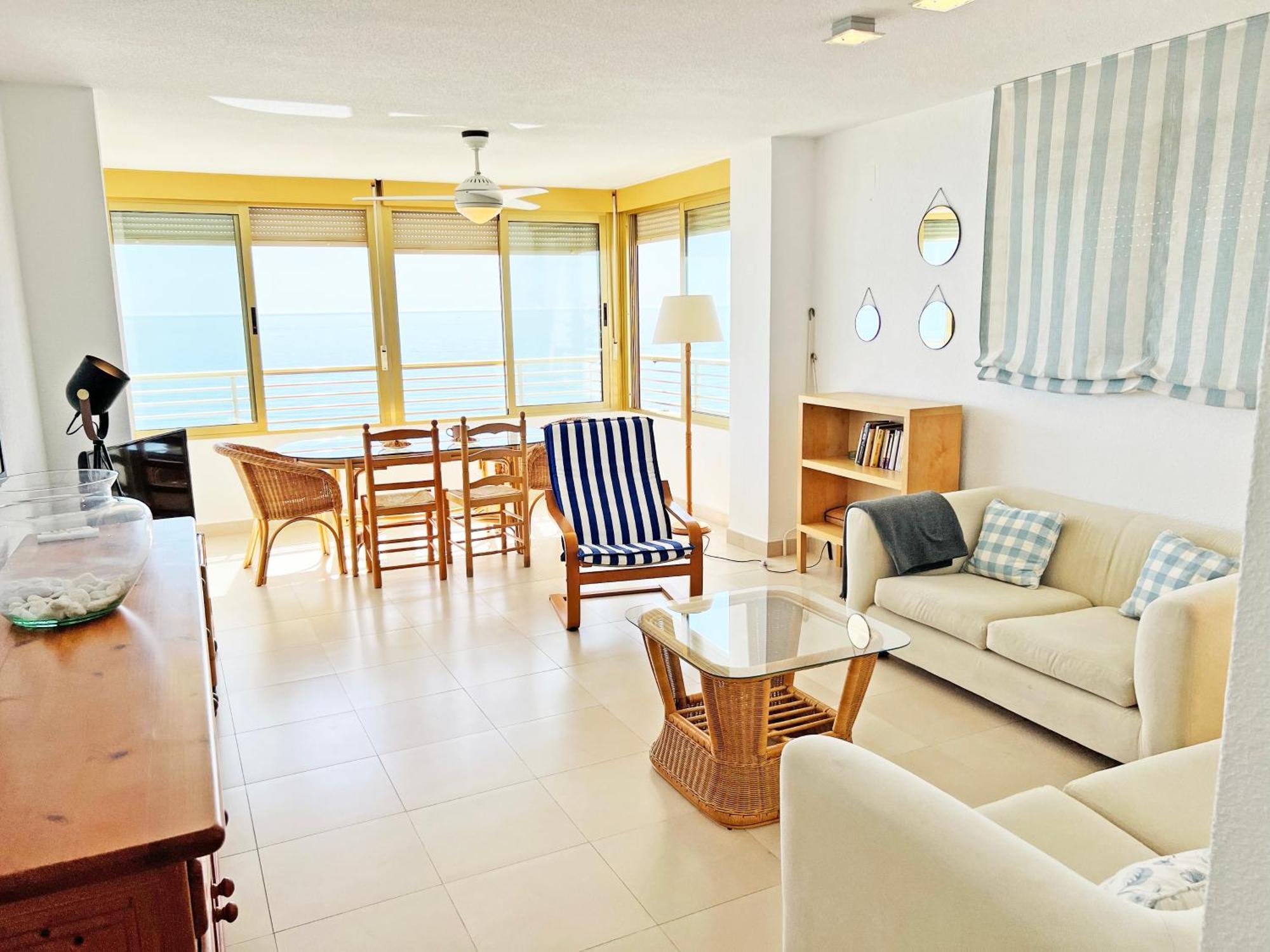 Апартаменти Oasis Frente Al Mar. Parking Gratis Ел-Кампельйо Екстер'єр фото